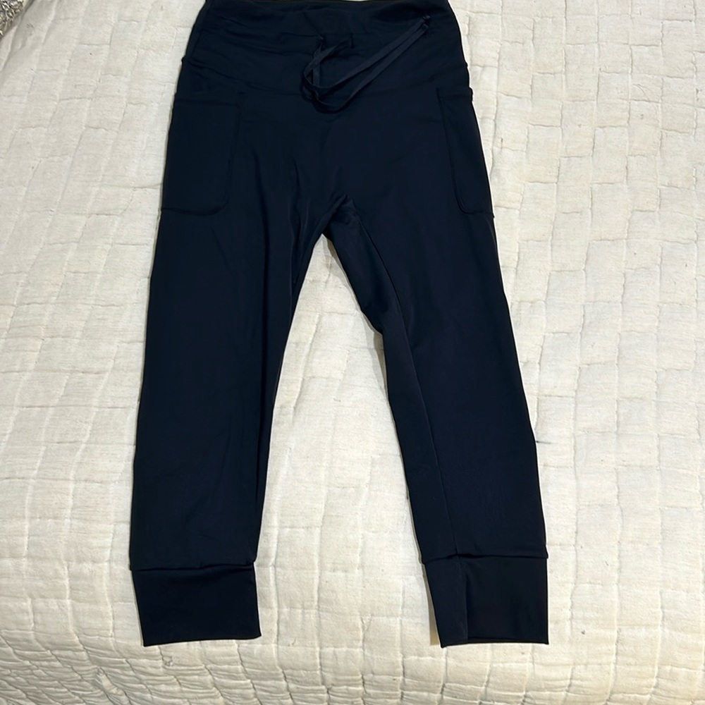 CVG Cropped leggings size S Omni black